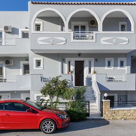 Sotirios Apartments Karpathos Exteriér fotografie