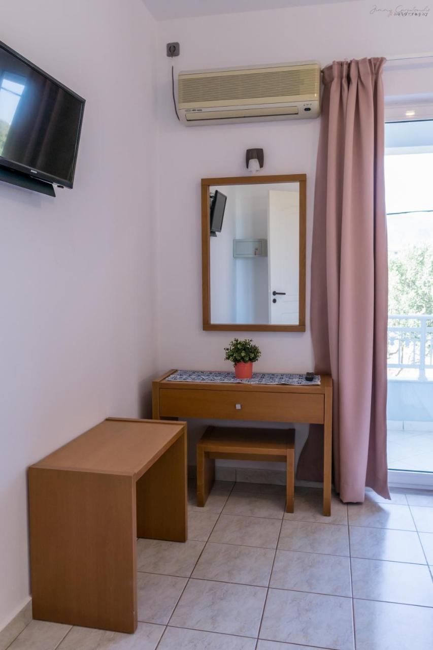 Sotirios Apartments Karpathos Exteriér fotografie